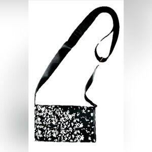 A New Day crossbody purse, adjustable strap.